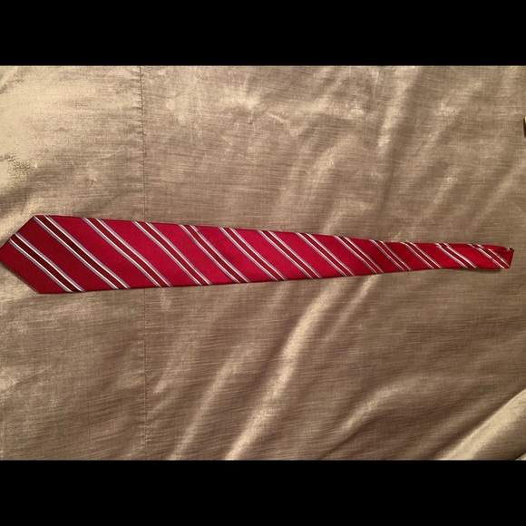Hathaway Tie - Picture 1 of 2